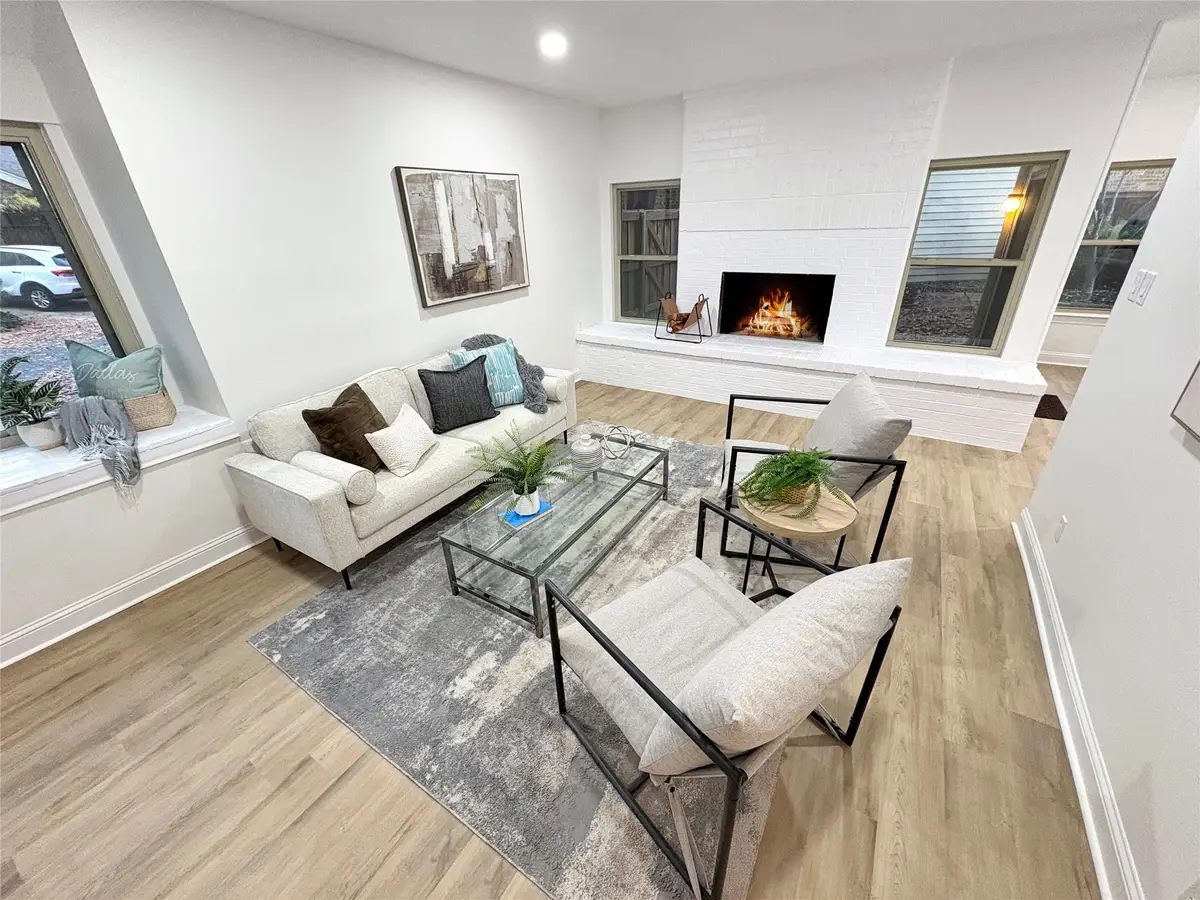 6812 E Northwest Highway, Dallas, TX 75231 - Image #1