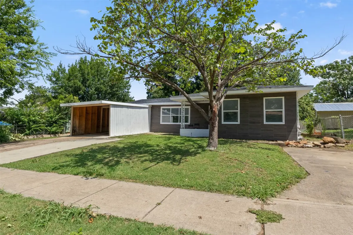 1729 Jocyle Street, Arlington, TX 76010 - Image #1