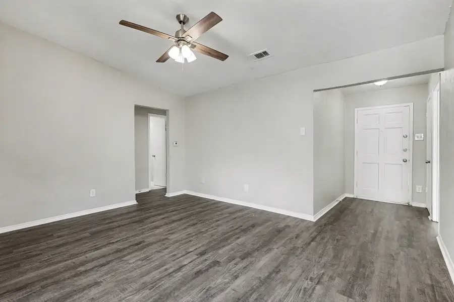 9680 Limestone Drive, Dallas, TX 75217 - Image #3