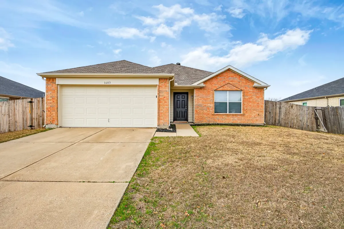 1603 Wavecrest Drive, Glenn Heights, TX 75154 - Image #1