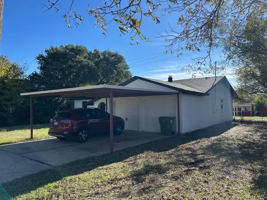 9029 Glenn Drive, White Settlement, TX 76108 - Image #2