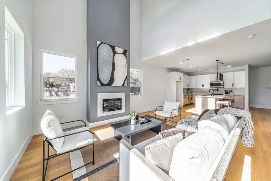 3639 Pueblo Street, Dallas, TX 75212 - Image #2