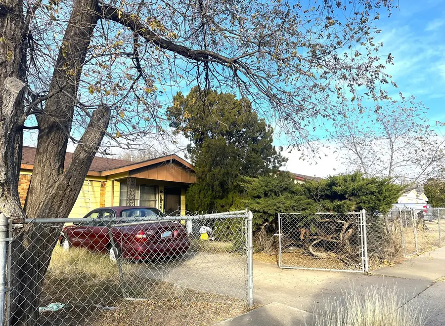 1225 Pecan Street, Amarillo, TX 79107 - Image #2