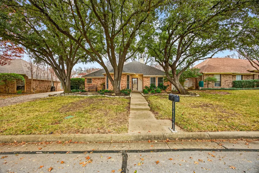 5528 Oak Branch Drive, Arlington, TX 76016 - Image #2