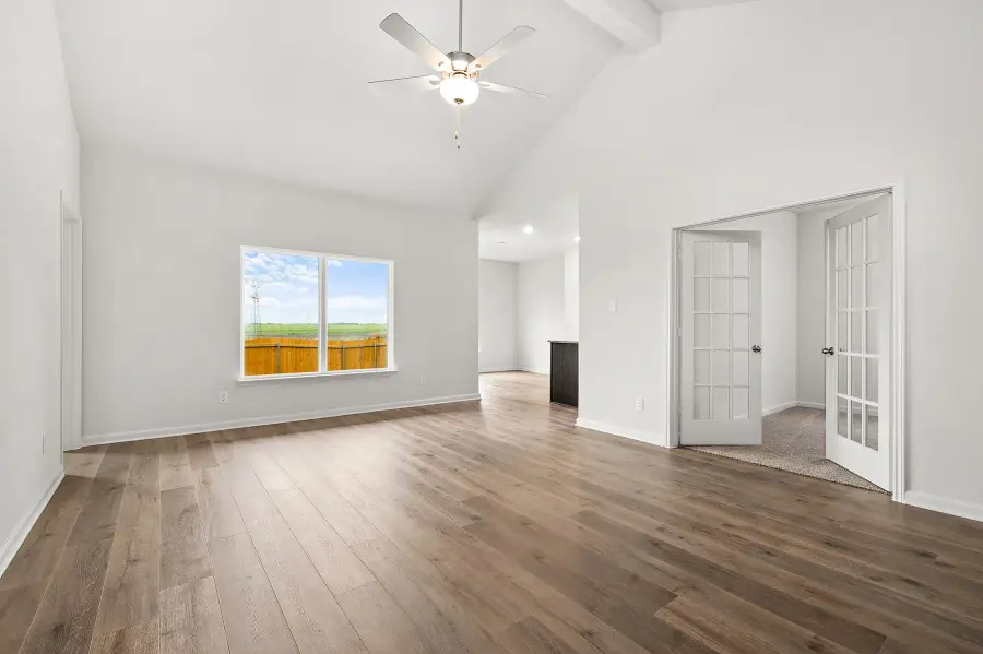 319 Julian Davis Drive, Venus, TX 76084 - Image #3