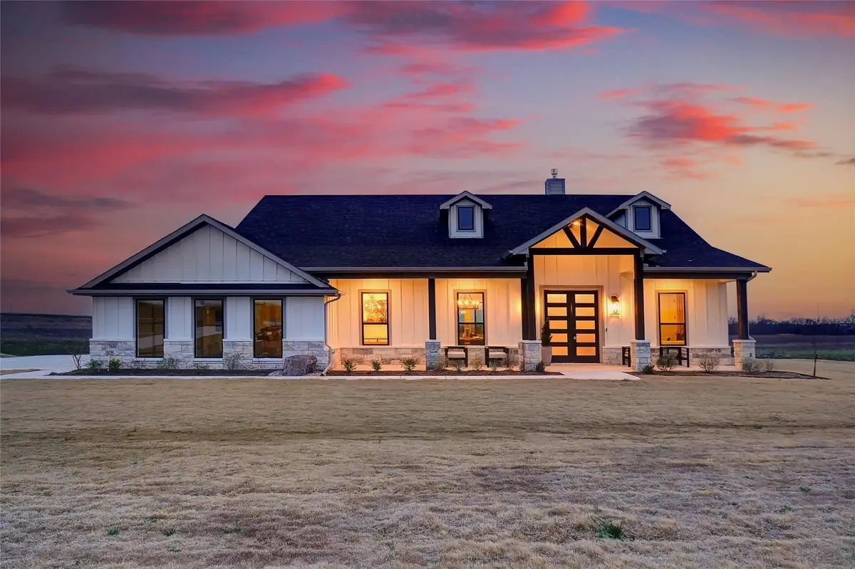 189 Pr 11934, Blum, TX 76627 - Image #1