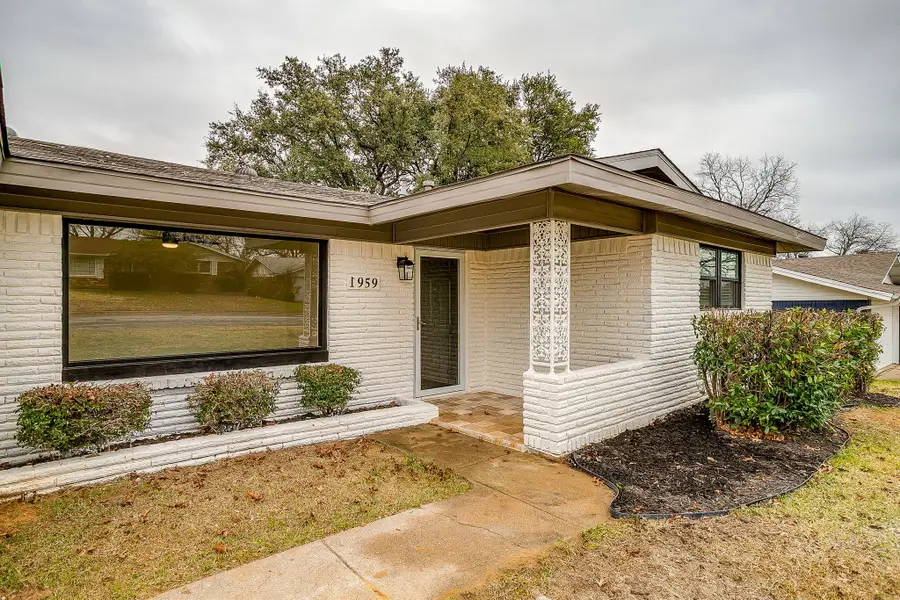 1959 Milam Street, Fort Worth, TX 76112 - Image #2