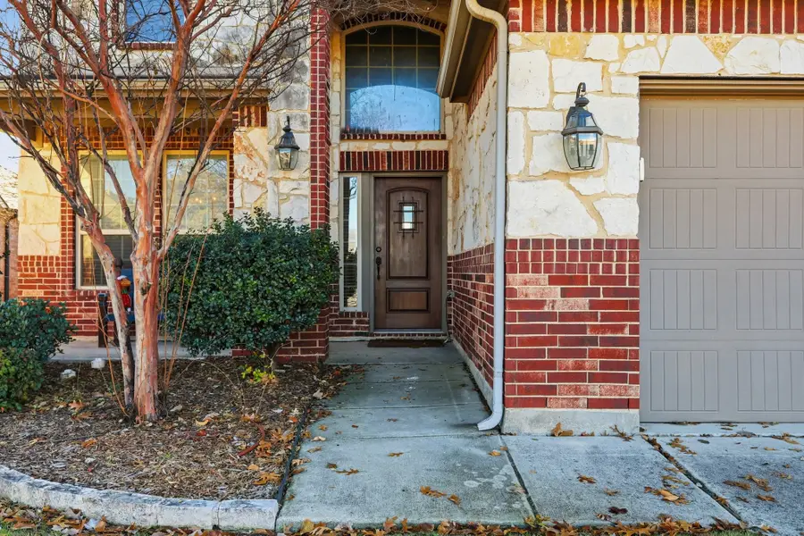 1529 Enchanted Sky Lane, Fort Worth, TX 76052 - Image #3