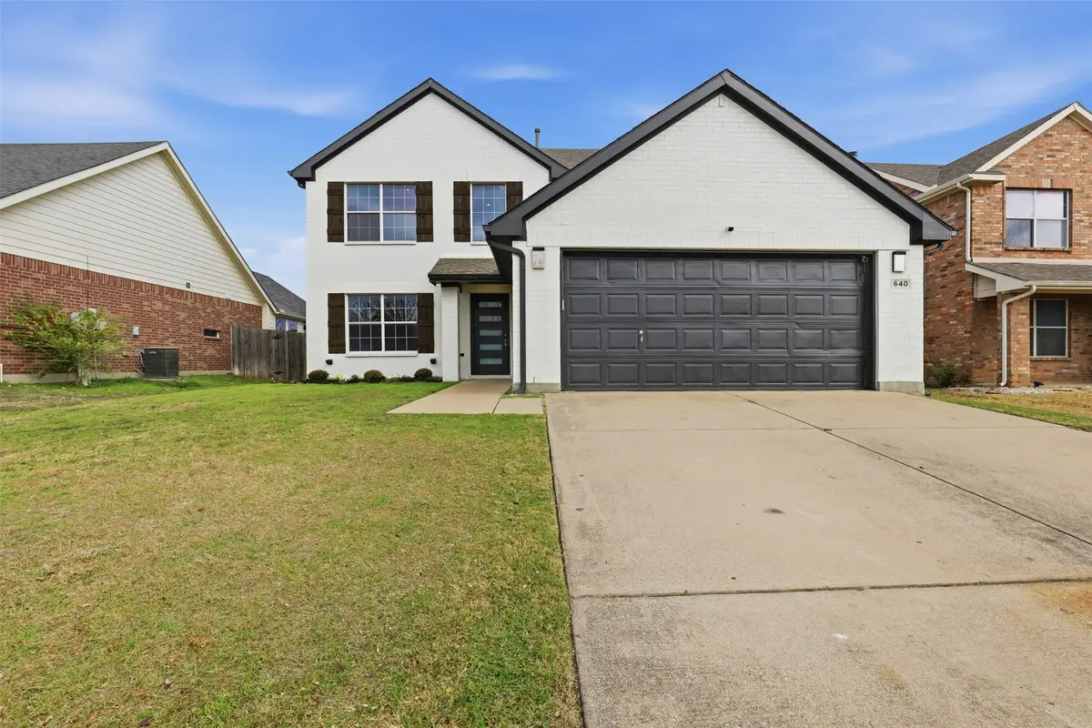 640 Fossil Wood Drive, Saginaw, TX 76179 - Image #1