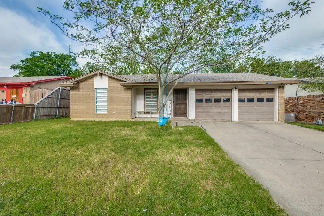 4201 Redstone Road, Denton, TX 76209 - Image #1