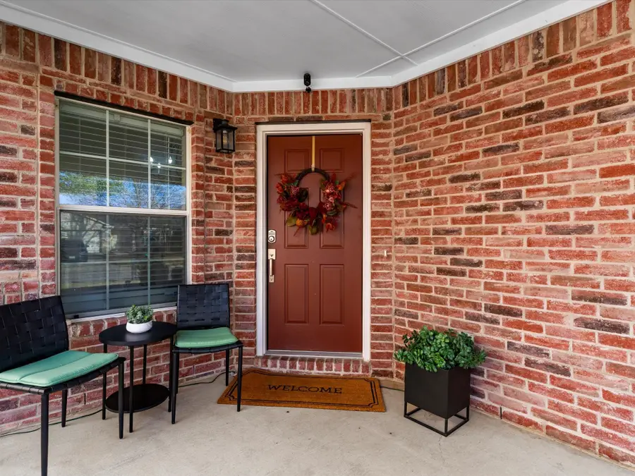 6913 Whitestone Drive, McKinney, TX 75070 - Image #3