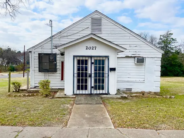 2027 Lamont Avenue, Dallas, TX 75216