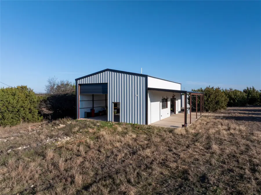 1065 Augustus Court, Rio Vista, TX 76093 - Image #3