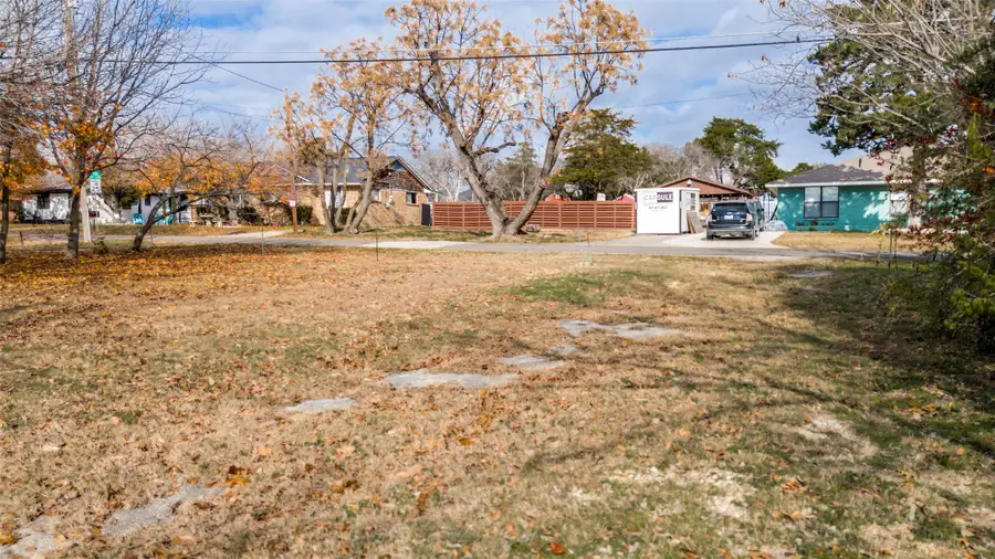 3014 Gladiolus Lane, Dallas, TX 75233 - Image #3