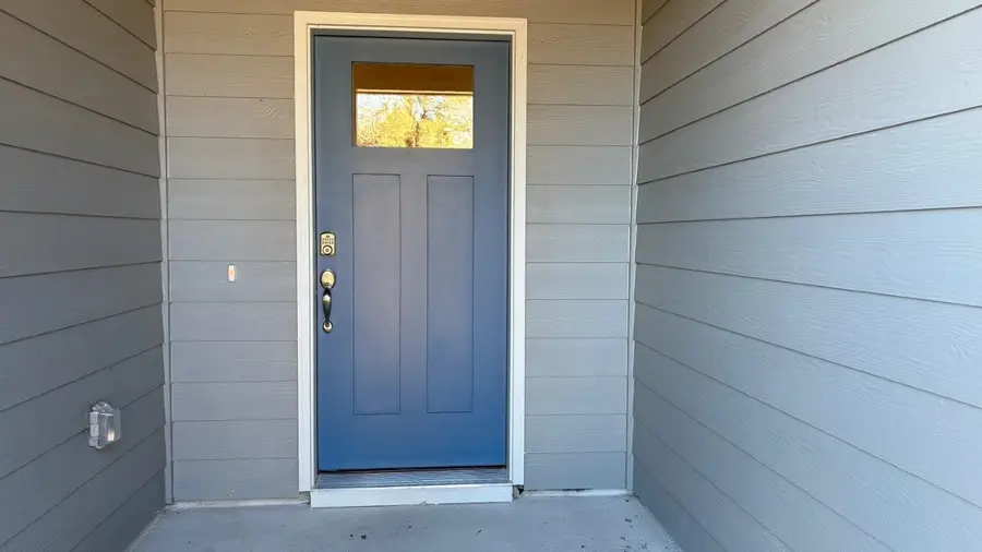 4218 Cornerstone Circle, Granbury, TX 76048 - Image #2