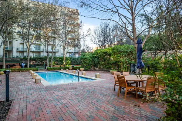 5055 Addison Circle #409, Addison, TX 75001