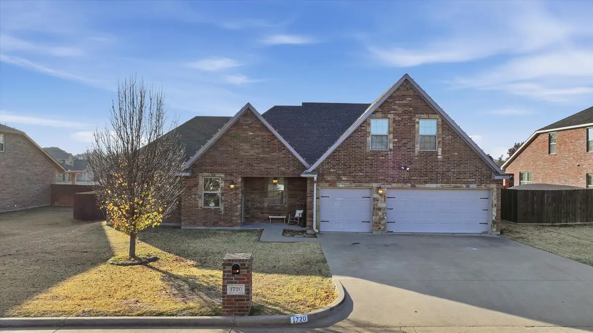 1720 Elk Run Drive, Stephenville, TX 76401 - Image #1