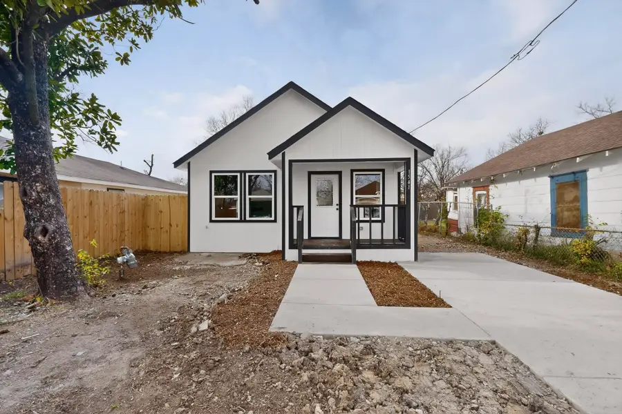 1541 Caldwell Street, Dallas, TX 75223 - Image #2