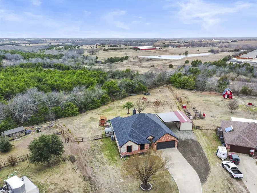 129 Avalon Drive, Princeton, TX 75407 - Image #2