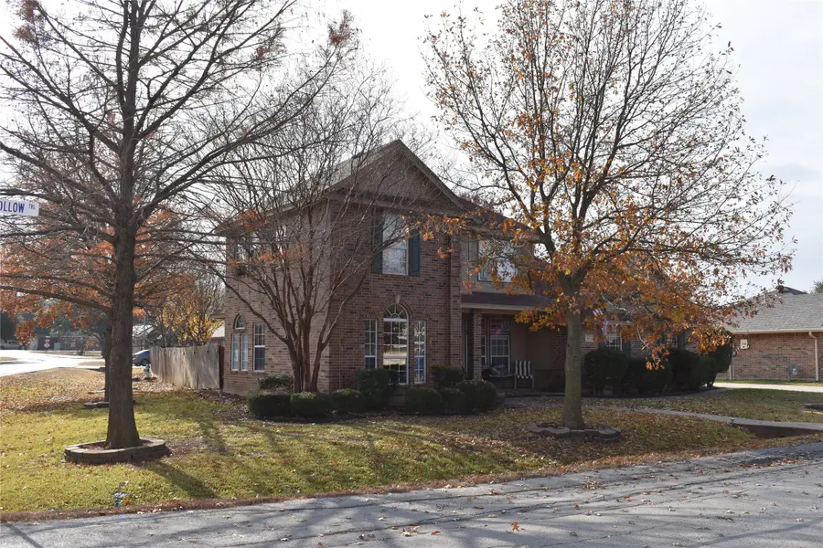 311 Ridge Hollow Trail, Venus, TX 76084 - Image #2