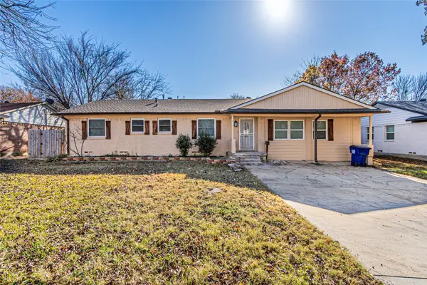 2976 Mark Twain Drive, Farmers Branch, TX 75234