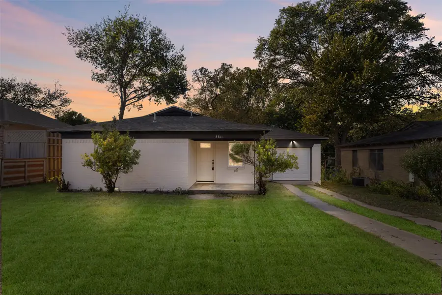 3811 Malden Lane, Dallas, TX 75216 - Image #2