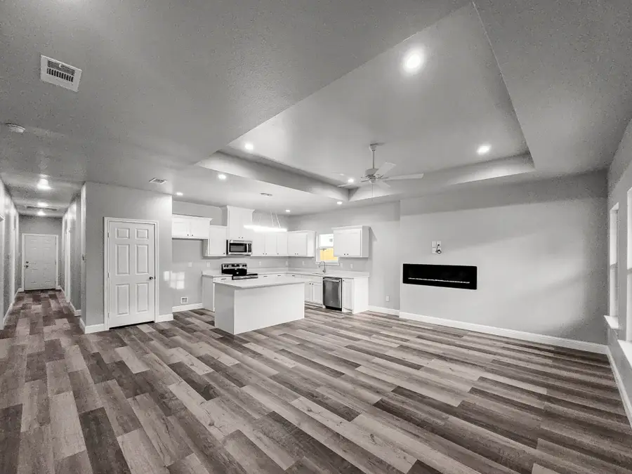 1223 Wesley Street, Greenville, TX 75401 - Image #2