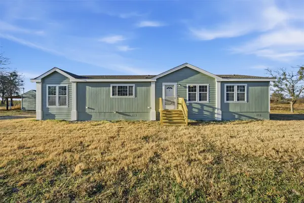 185 Eagle Ridge Road, McGregor, TX 76657