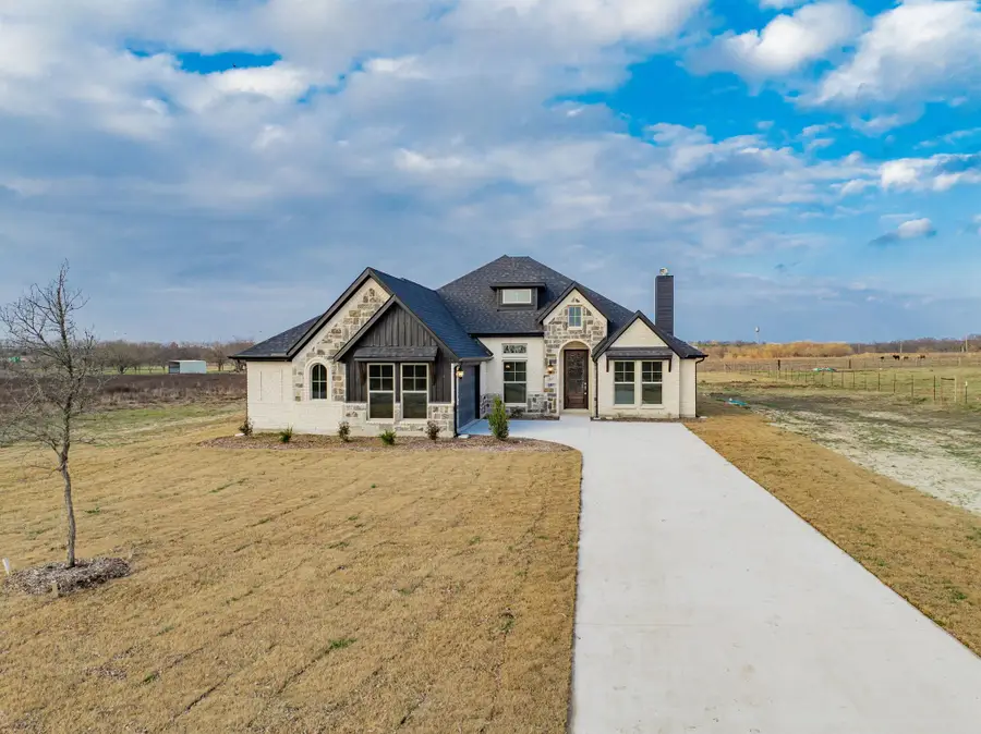 424 Deer Lane, Celeste, TX 75423 - Image #3