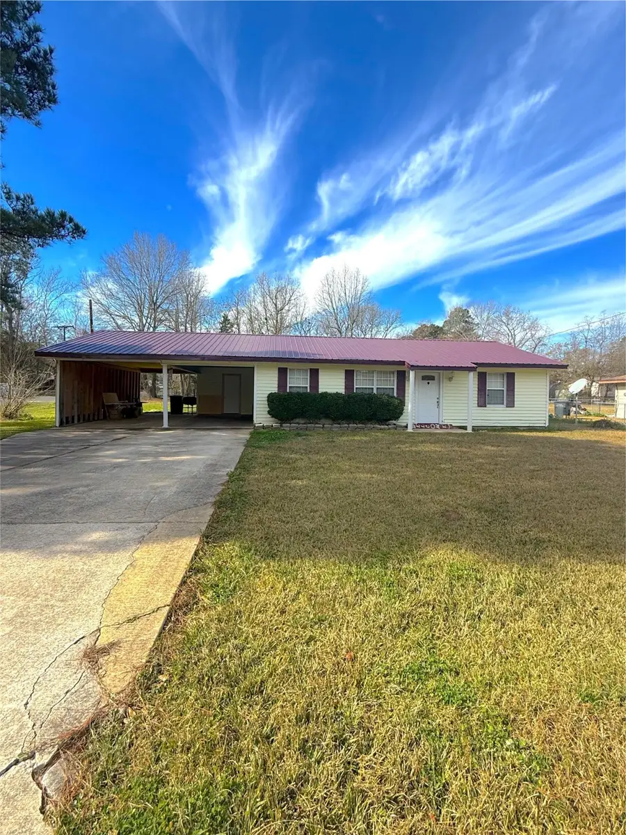 518 Arlington Street, Coushatta, LA 71019 - #2