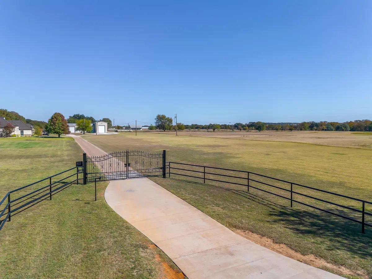 12801 County Rd 1117, Cleburne, TX 76033 - Image #1
