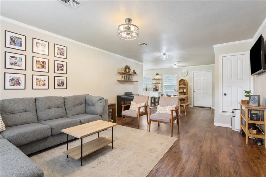 401 Mahon Hollow Drive, Waco, TX 76704 - Image #3