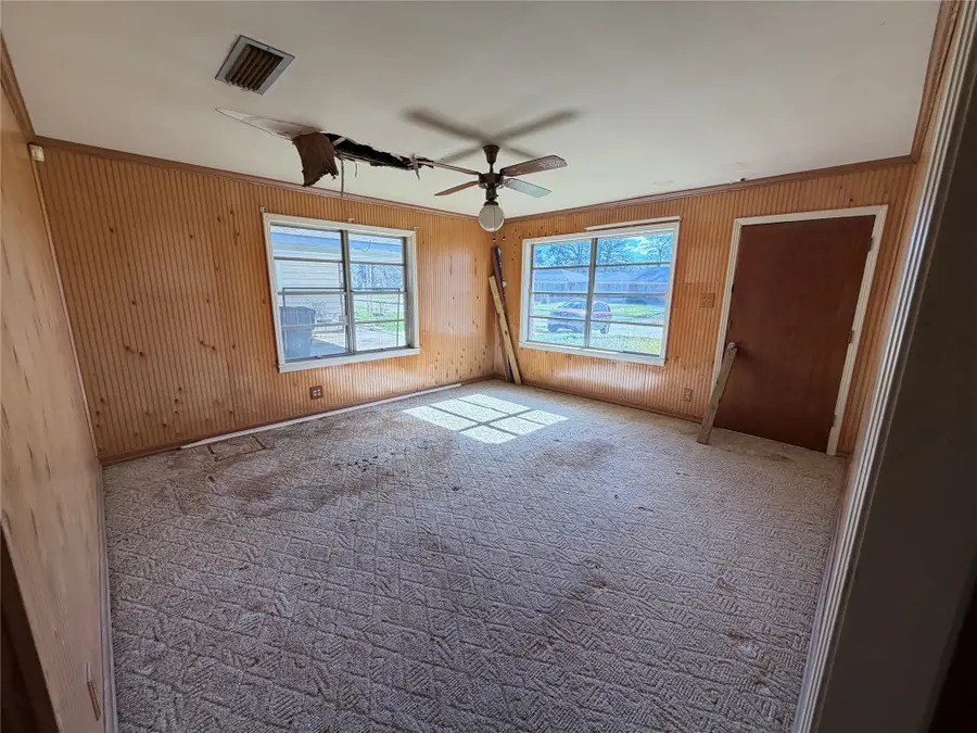 915 Pine Tree Drive, Shreveport, LA 71106 - #3