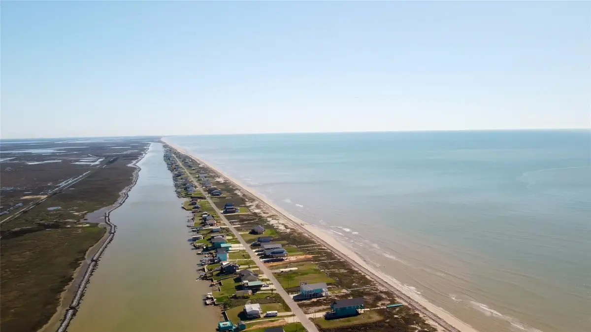 116 Marina Drive, Bay City, TX 77414 - #1