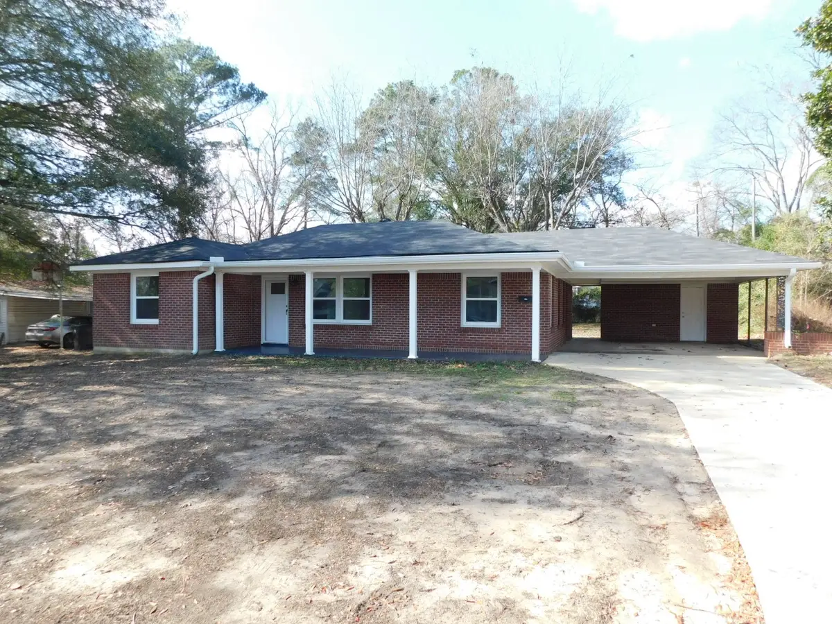 204 NW 3rd Street, Springhill, LA 71075 - Image #1
