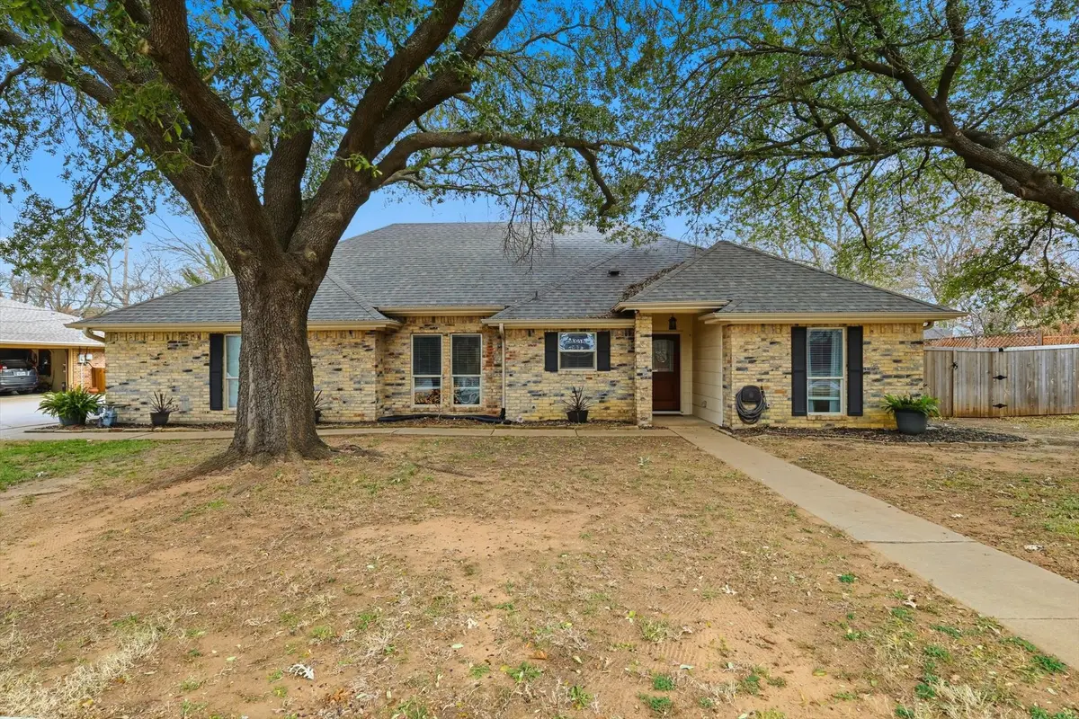 3104 Nottingham Drive, Denton, TX 76209 - Image #1