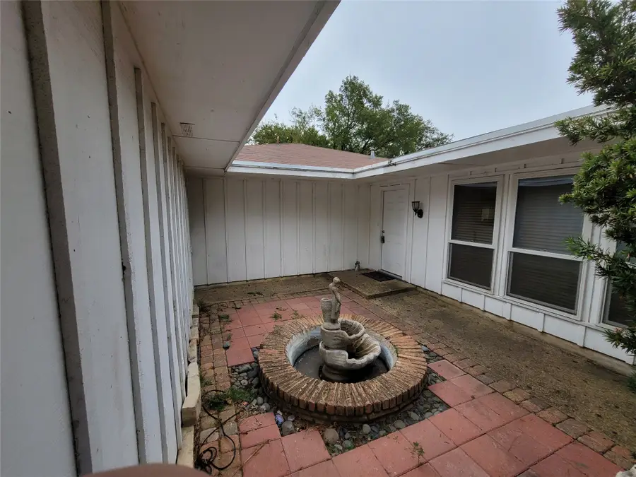 1740 Brown Trail, Hurst, TX 76054 - Image #2