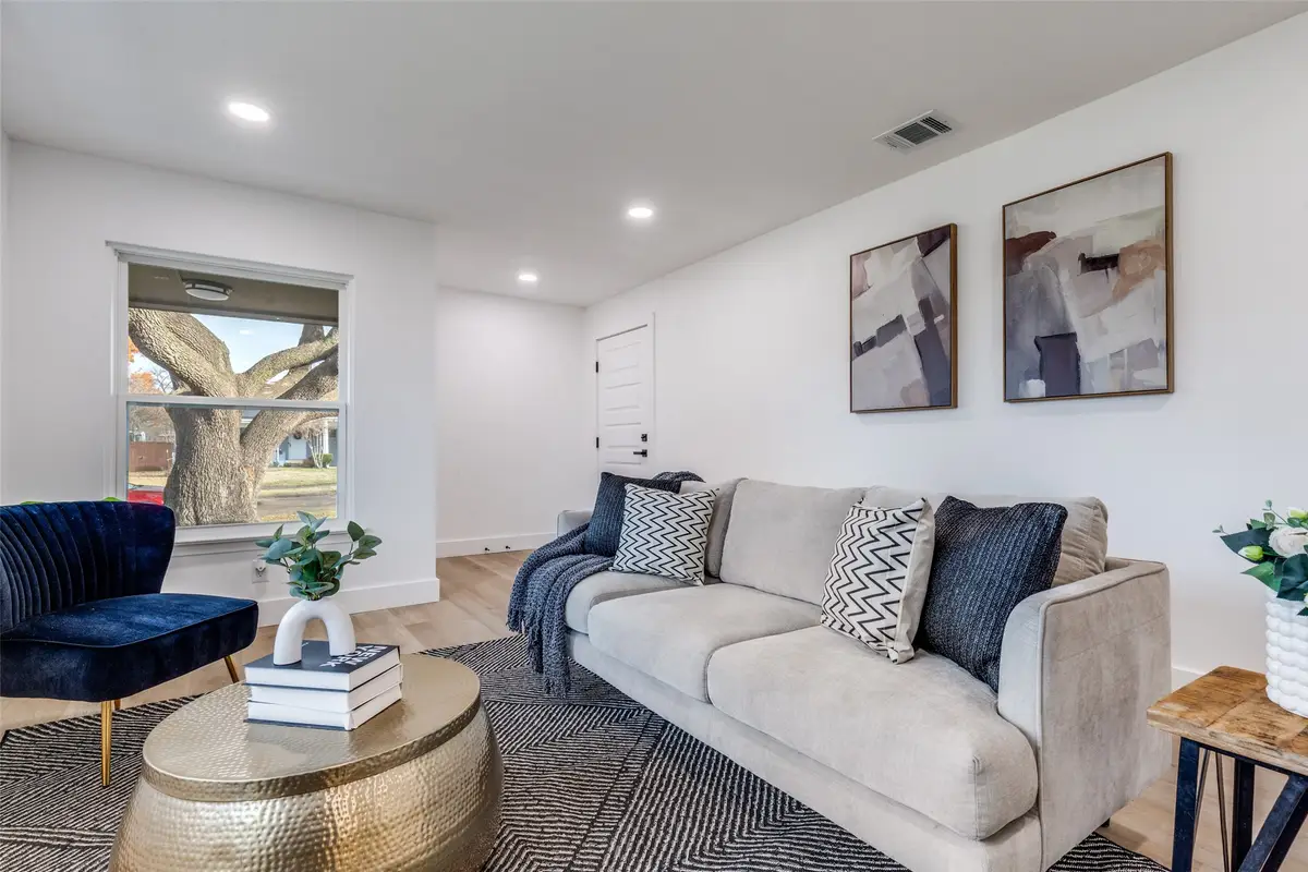 10616 Allegheny Drive, Dallas, TX 75229 - Image #1