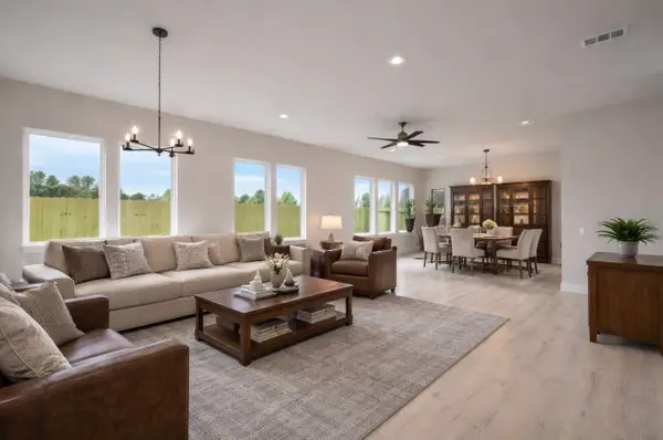 2421 Gooch Street, Dallas, TX 75241