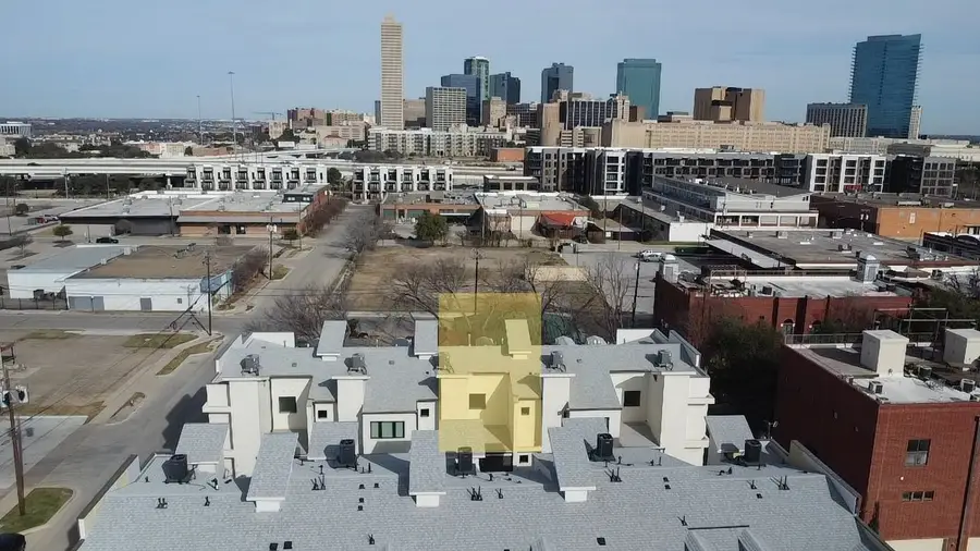 321 College Avenue, Fort Worth, TX 76104 - Image #2