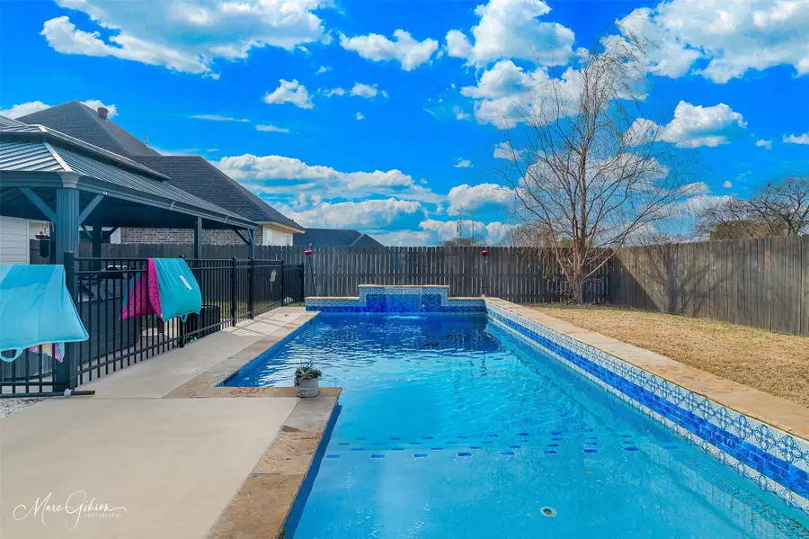 327 Newport Lane, Benton, LA 71006 - Image #3