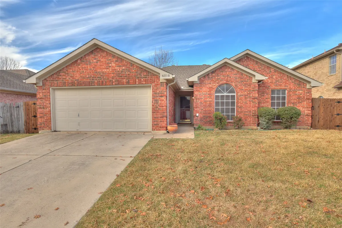 6018 Flat Wood Lane, Arlington, TX 76018 - Image #1