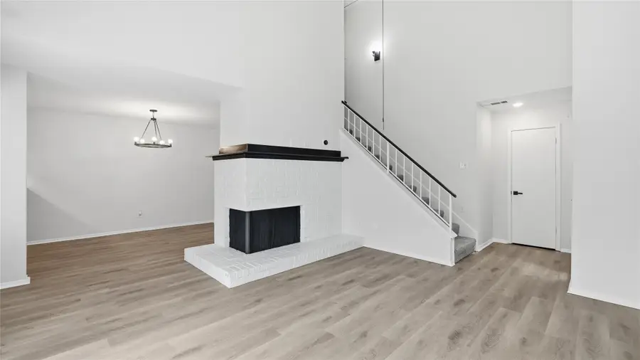 406 San Mateo Drive, Garland, TX 75043 - Image #3