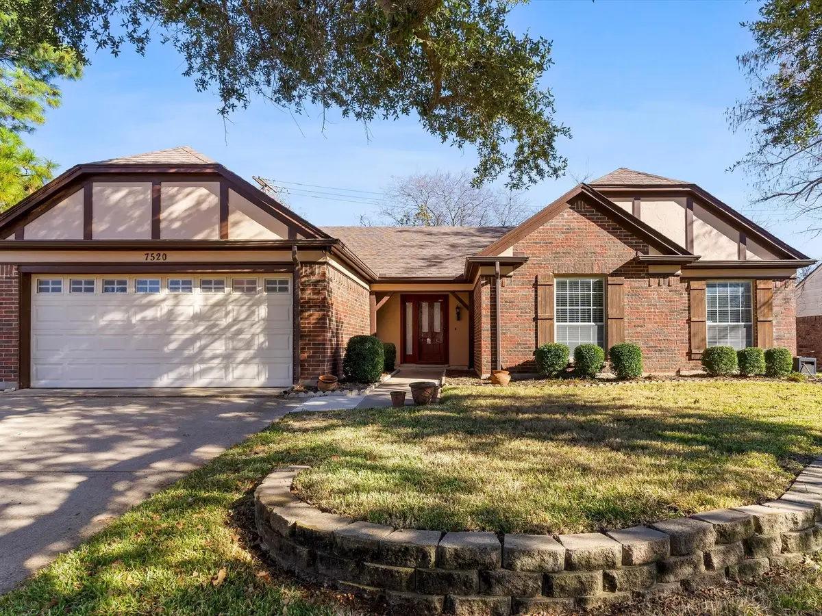 7520 Meadowview Terrace, North Richland Hills, TX 76182 - Image #1