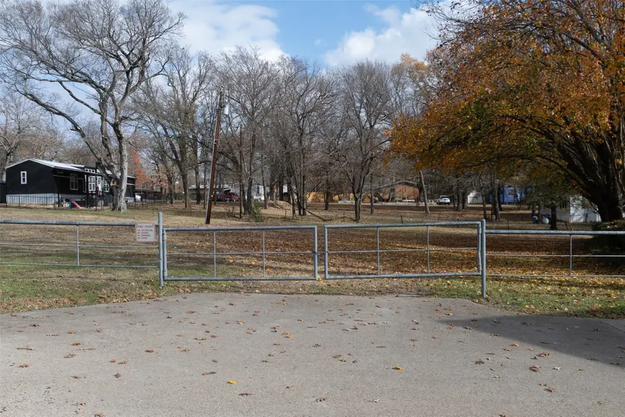 196 Scenic Drive, Mabank, TX 75156 - Image #3