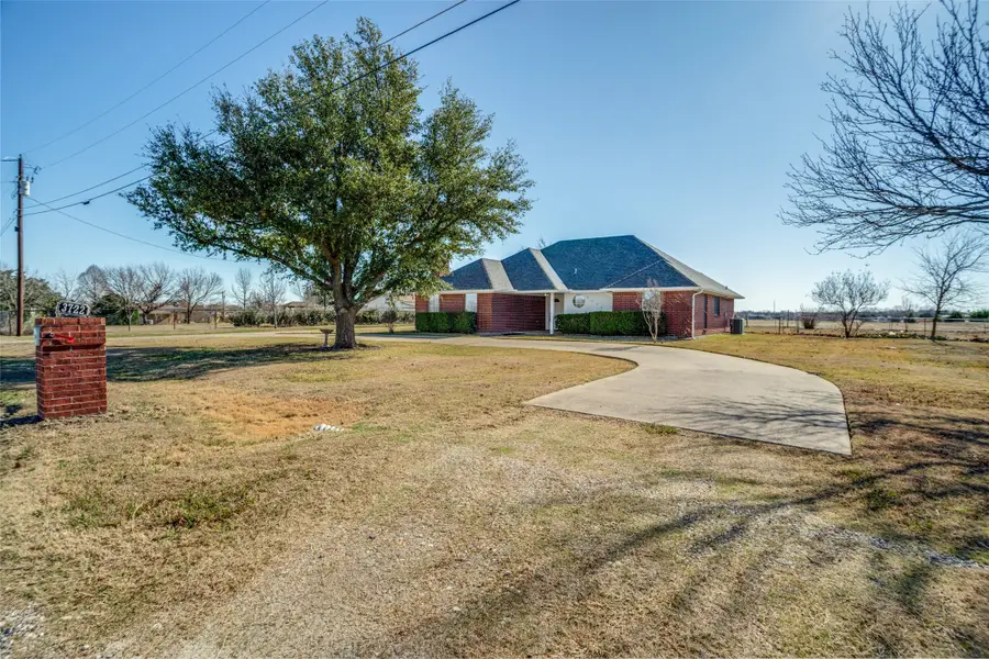 3722 Carrie Lane, Saint Paul, TX 75098 - Image #3