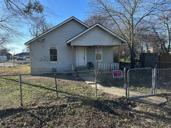 212 Sycamore Street, Hillsboro, TX 76645