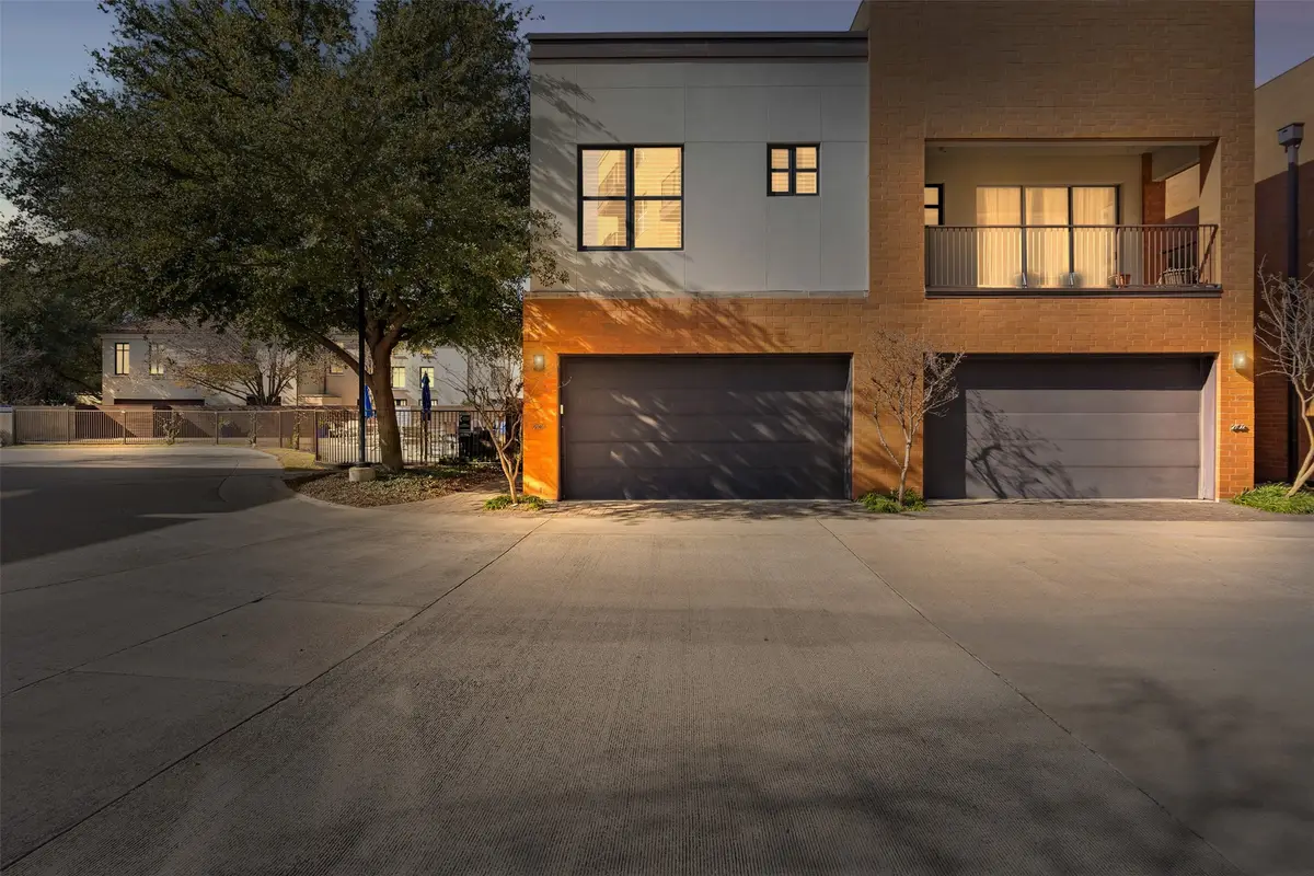 2604 Museum Way #2101, Fort Worth, TX 76107 - Image #1