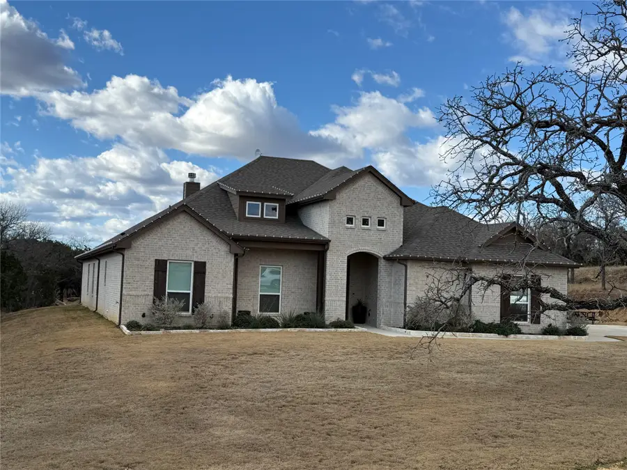 1021 Churchill Lane, Millsap, TX 76066 - Image #2