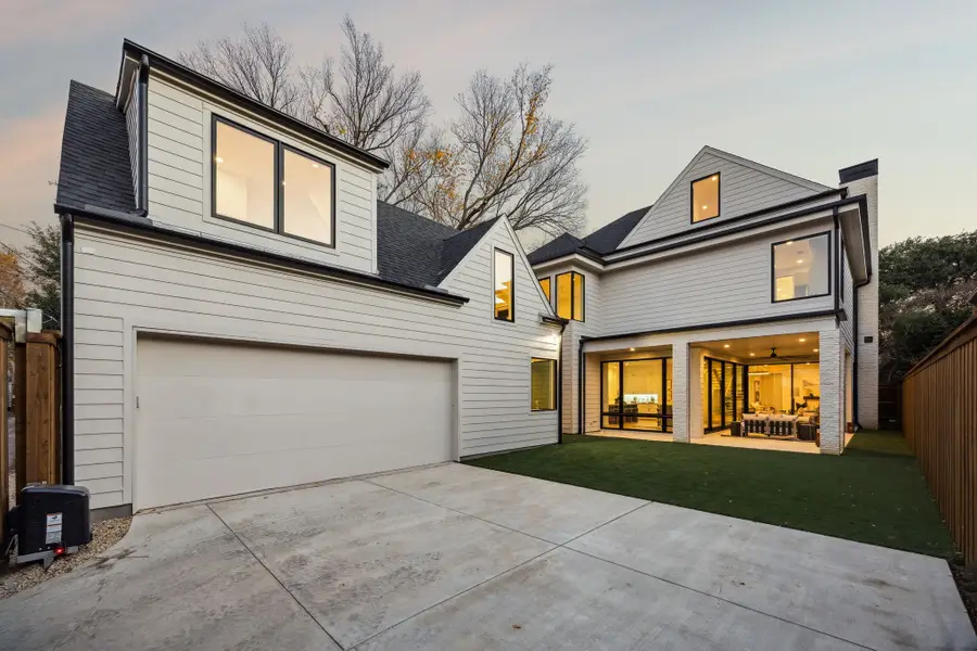 3744 Stanford Avenue, University Park, TX 75225 - Image #3